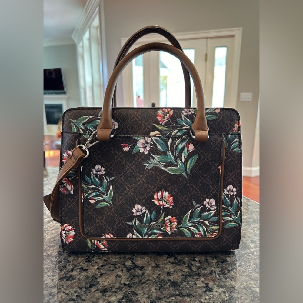 Nine West Avalyn Jetset Satchel Brown - Perfect Condition!